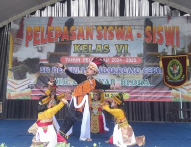 SDN 1 Tambakromo Moncer Gelar Pelepasan Siswa