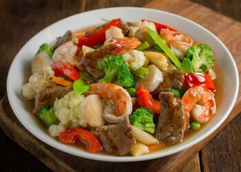 Tumis Sayur Ala Resto Cocok untuk Menu Malam Perpaduan Sehat dan Lezat untuk Keluarga