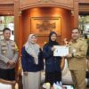 18 Mahasiswa PEM Akamigas Cepu Penerima Beasiswa Pemkab Blora Resmi Lulus Bupati Serahkan Ijazah