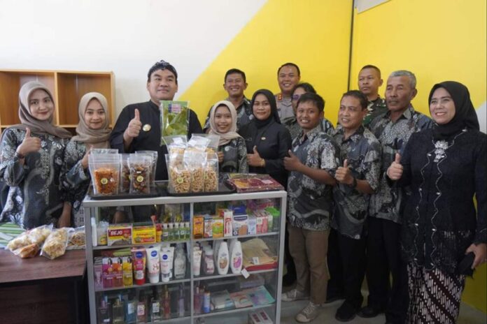 295 Koperasi Merah Putih Blora Resmi Diluncurkan Bupati Blora Mendorong Pertumbuhan Ekonomi Pedesaan