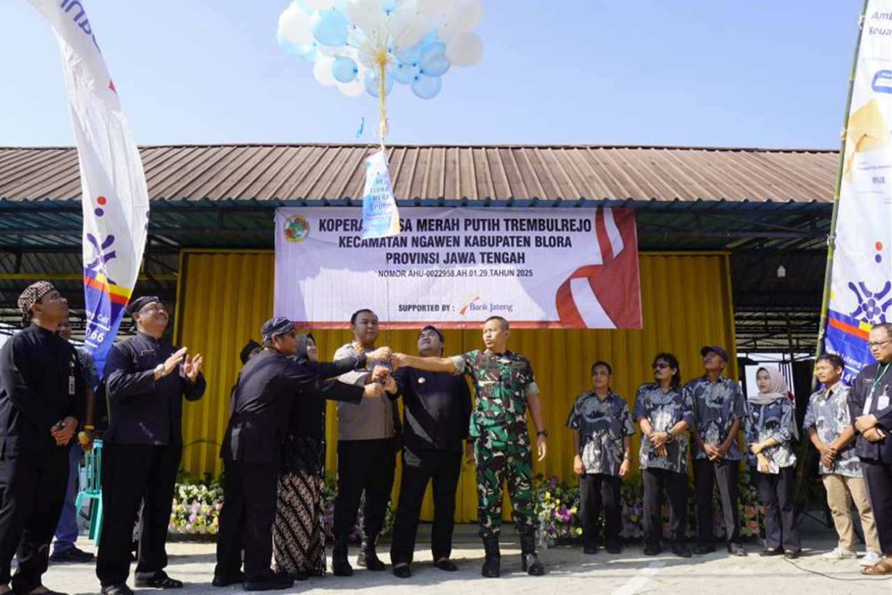 295 Koperasi Merah Putih Blora Resmi Diluncurkan, Bupati Blora: Mendorong Pertumbuhan Ekonomi Pedesaan 1 295 Koperasi Merah Putih Blora Resmi Diluncurkan