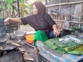 8 Tahun Geluti Serabi Blora Siti Indasah Pertahankan Resep Leluhur