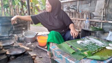 8 Tahun Geluti Serabi Blora Siti Indasah Pertahankan Resep Leluhur