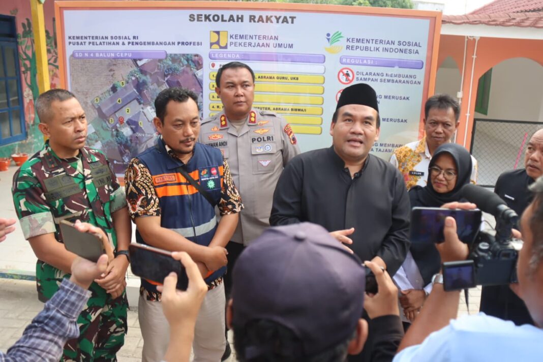 Sekolah Rakyat Blora Siap Operasional, Arief Rohman Tinjau Langsung Kesiapan Asrama dan Fasilitas