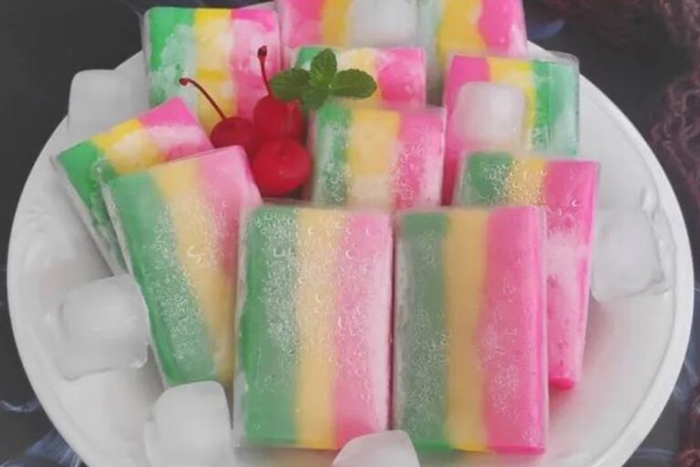 Es Gabus Pelangi Ikon Jajanan Es Legendaris Era 90-an yang Tak Lekang Oleh Waktu