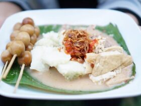 Lentog Tanjung Kuliner Legendaris Kota Kudus dengan Cita Rasa Harmonis yang Memikat Lidah