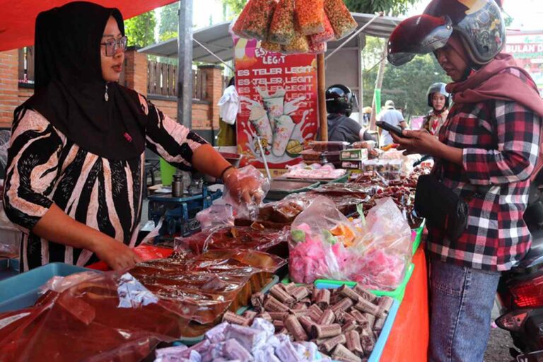 Menelisik Jajanan Tradisional Khas Kudus yang Hinggap di Blora di Momen Istimewa