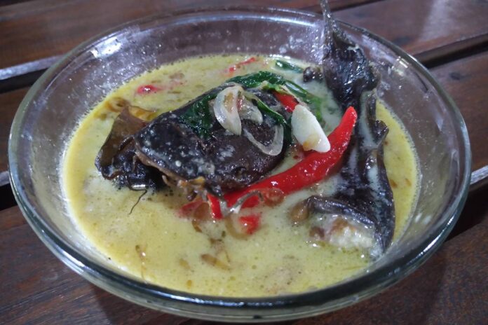 Menggugah Selera 3 Kuliner Khas Cepu Terbuat dari Ikan Endemik dengan Cita Rasa yang Estetik