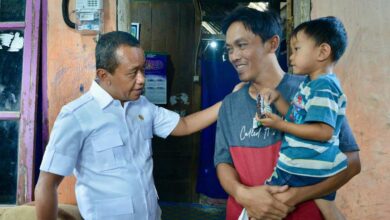 Program Pasang Listrik Gratis di Blora Menteri ESDM Pastikan Akses Merata