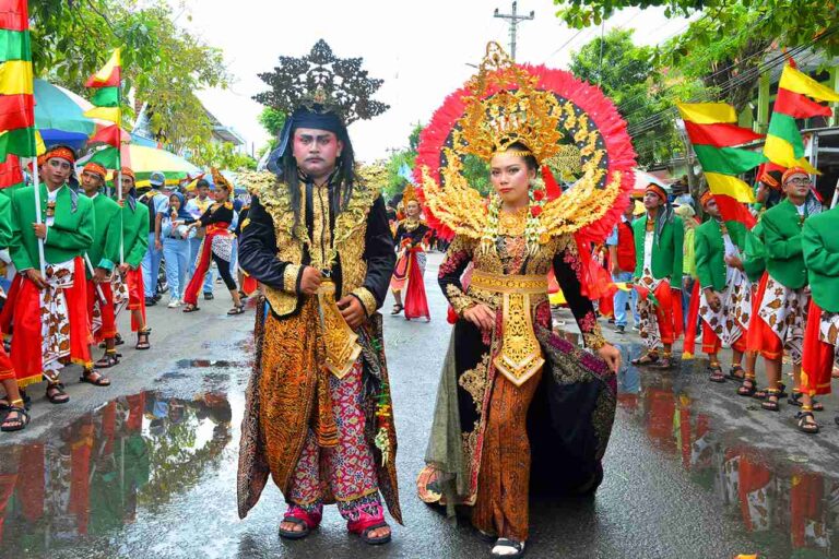Angkat Legenda Noyo Gimbal SMK Migas Cepu Visualkan Kemerdekaan Melalui Drama Tari