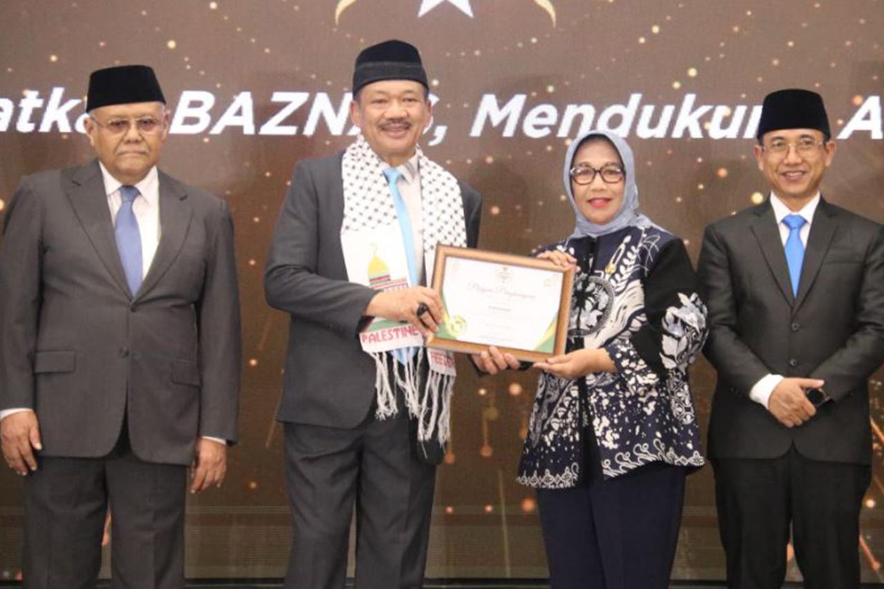 Baznas Award 2025 Bupati Blora Raih Penghargaan Kepala Daerah Pendukung Gerakan Zakat Indonesia