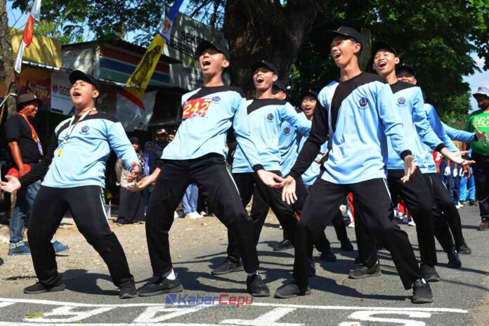 Catat Ini Jadwal dan Rute Gerak Jalan Tingkat SMA Umum di Cepu Meriahkan HUT ke-80 RI