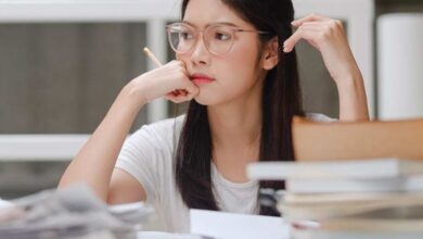 Dijuluki Si Kutu Buku 5 Tanda Zodiak Ini Memiliki Kejeniusan di Atas Rata-rata