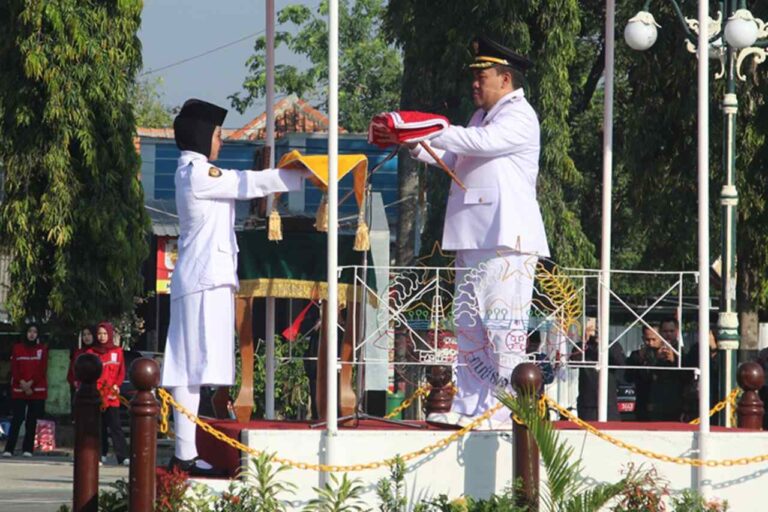 Upacara Pengibaran dan Penurunan Bendera Pusaka HUT Ke-80 RI di Blora Berjalan Tanpa Kendala