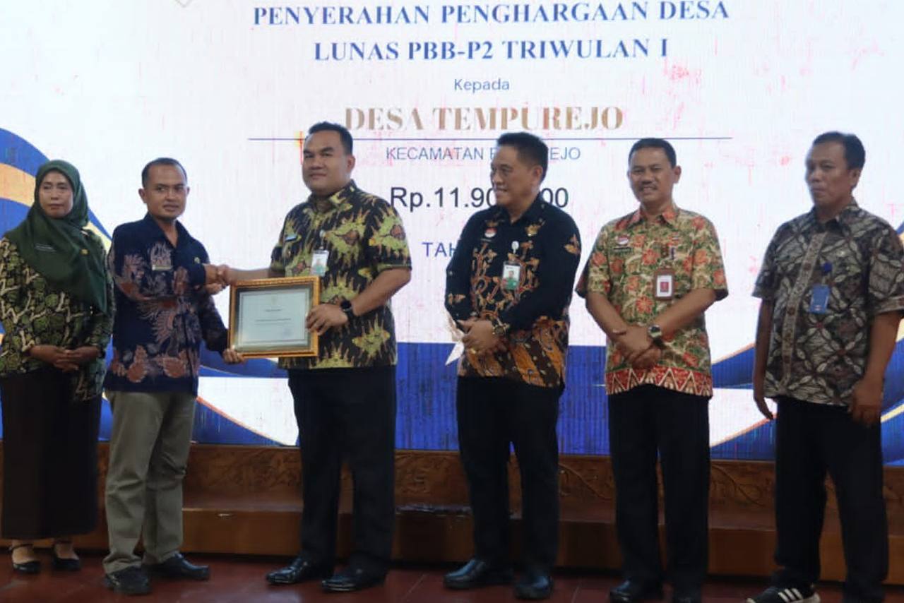 50 Desa di Blora Lunas PBB-P2 Tercepat Bupati Beri Apresiasi