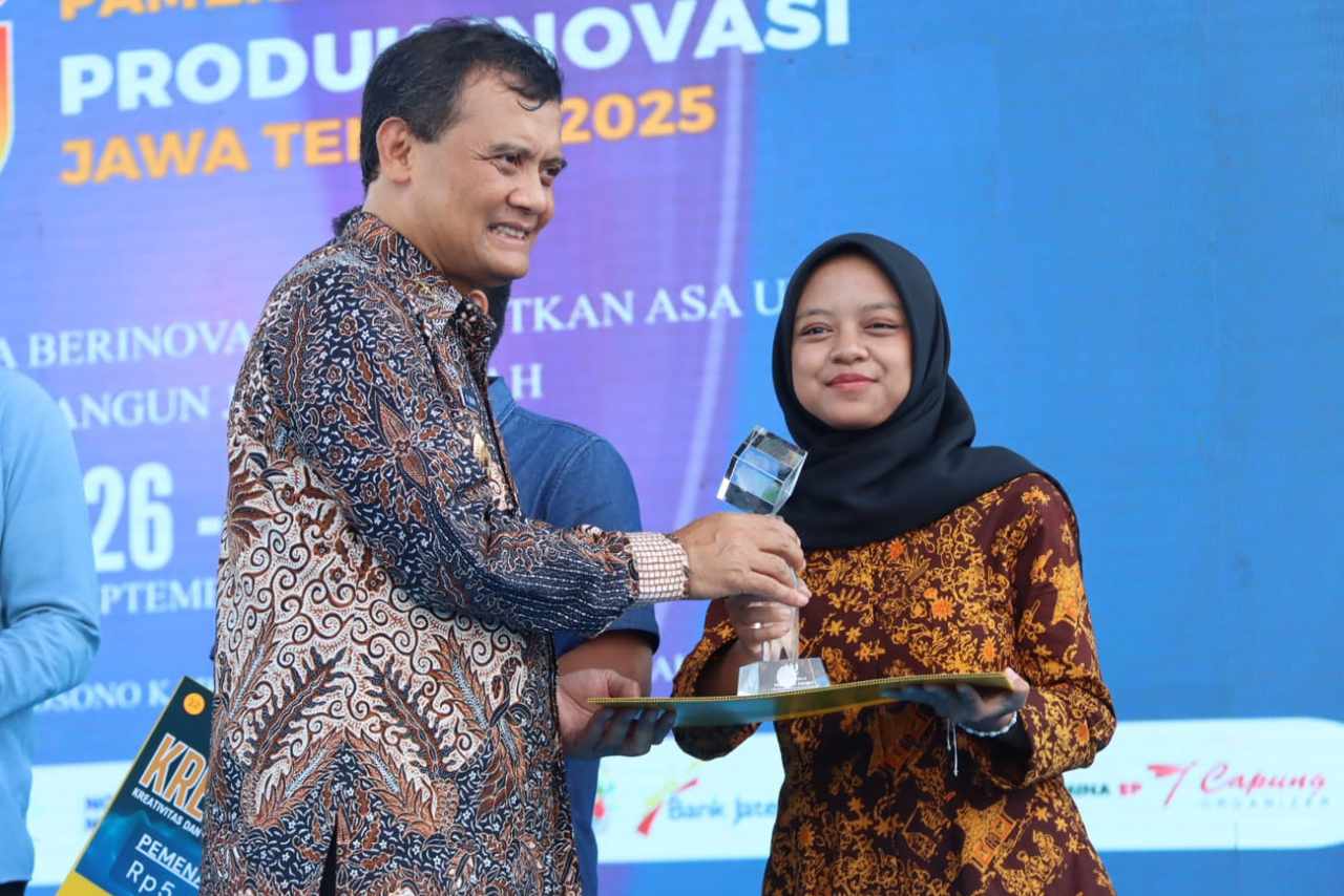 Ahmad Luthfi Buka PPI Jateng 2025 di Blora Ribuan Riset dan Karya Inovatif Ditampilkan