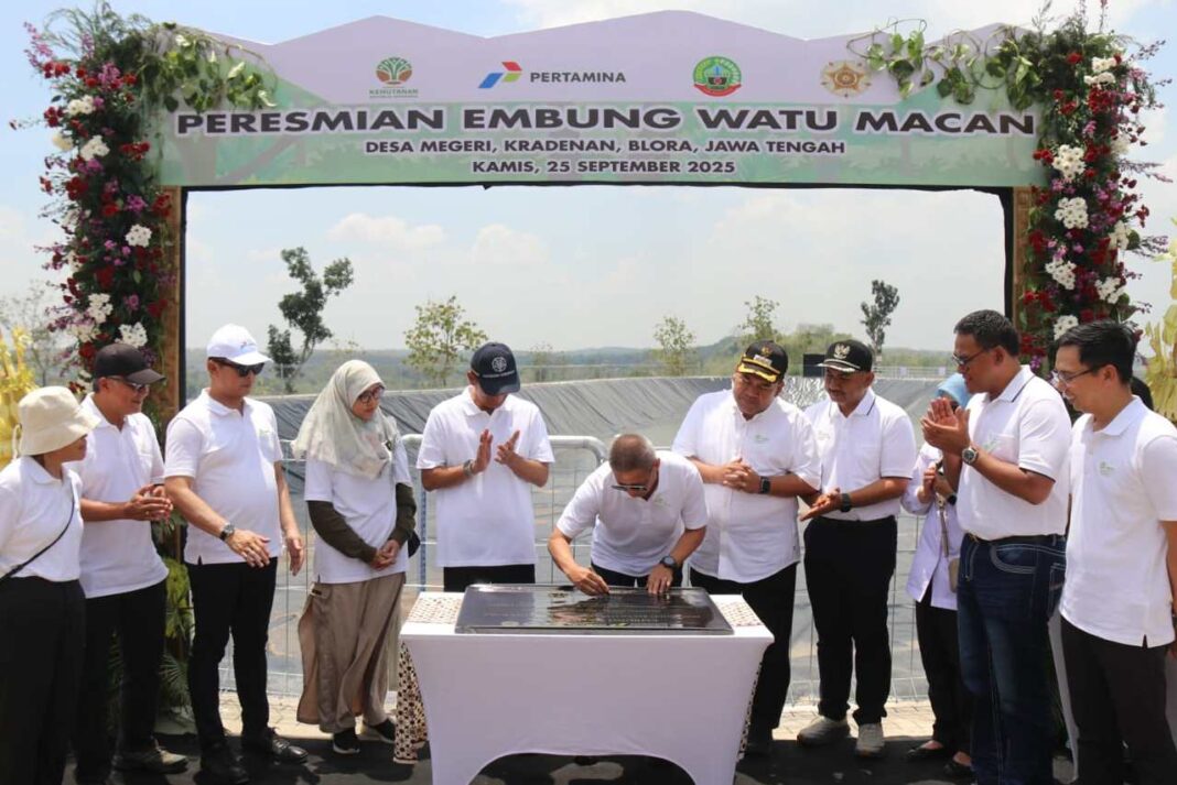 Bersama Pertamina dan UGM Bupati Blora Resmikan Embung Watu Macan
