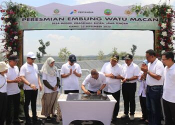Bersama Pertamina dan UGM Bupati Blora Resmikan Embung Watu Macan
