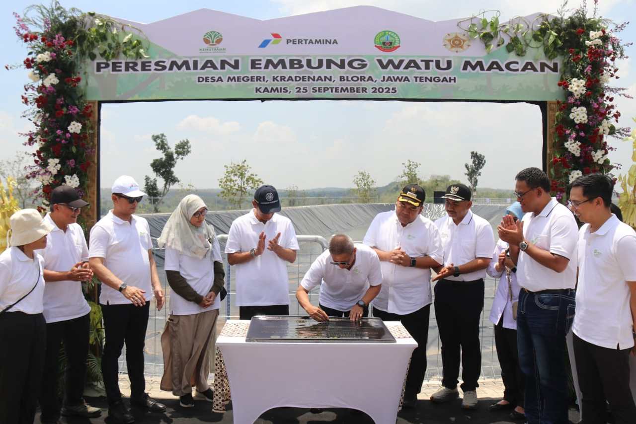 Bersama Pertamina dan UGM Bupati Blora Resmikan Embung Watu Macan