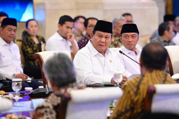 Prabowo Gelar Dialog dengan Tokoh Agama Parpol dan Serikat Buruh di Istana