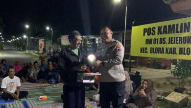 Tonggak Keberlanjutan Keamanan Lingkungan Kapolres Ajak Warga Blora Aktifkan Poskamling