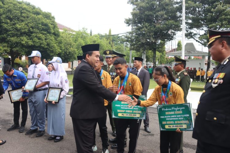Peringatan Sumpah Pemuda ke-97, Pemkab Blora Apresiasi Atlet dan Pemuda Inspiratif Pengharum Daerah