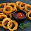 Cara Membuat Onion Ring Ala Restoran, Mudah Dicoba di Rumah