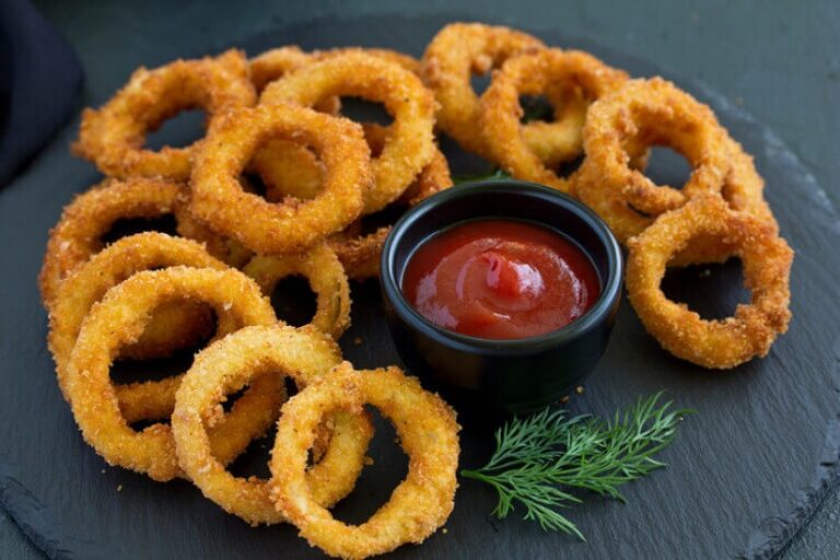 Cara Membuat Onion Ring Ala Restoran, Mudah Dicoba di Rumah