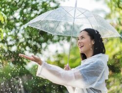 Catat 7 Cara Tetap Fit Saat Musim Hujan Tiba
