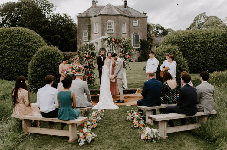 Ramai Diminati Intimate Wedding Ini Arti dan Konsep Dibaliknya