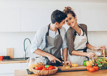 So Sweet Ini 7 Cara Merayakan Anniversary untuk Suami-Istri