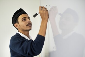 10 Ucapan Hari Guru Nasional yang Menyentuh dan Penuh Makna