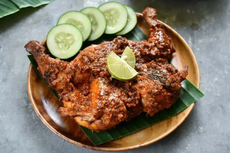 7 Kuliner Ayam Khas Nusantara Paling Populer