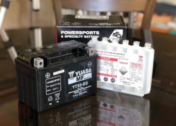 9 Faktor yang Dapat Memperpendek Umur Aki Motor Nomor 8 Paling Sering Dilakukan