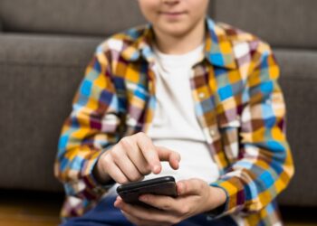 Begini Kata Dosen Soal Rencana Batasi Game Online Anak