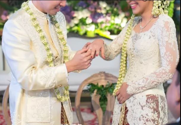 Benarkah Orang Jawa dan Sunda Tak Boleh Menikah Ini Sejarah Dibaliknya