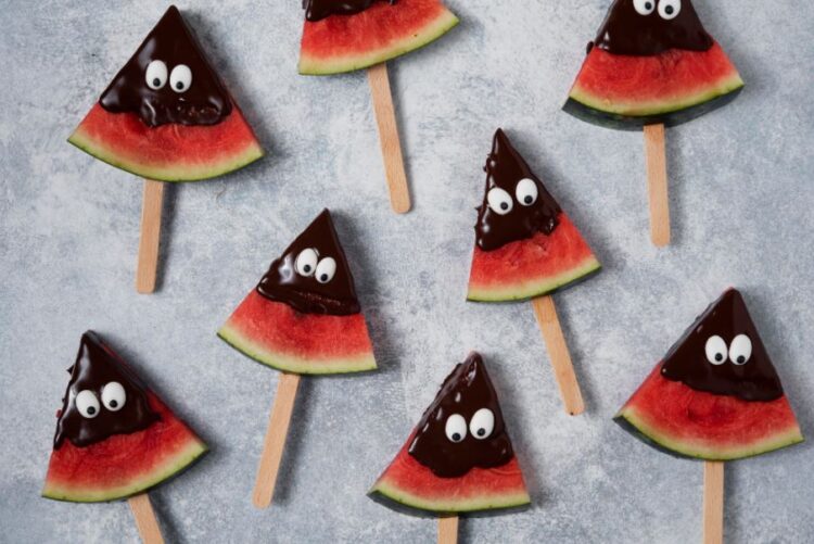 Manis dan Segar Begini Cara Bikin Es Kul-Kul Buah Cokelat Sendiri di Rumah