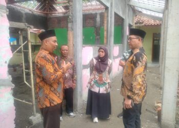 Mariman Darto Revitalisasi Sekolah Berikan Manfaat bagi Warga Lokal