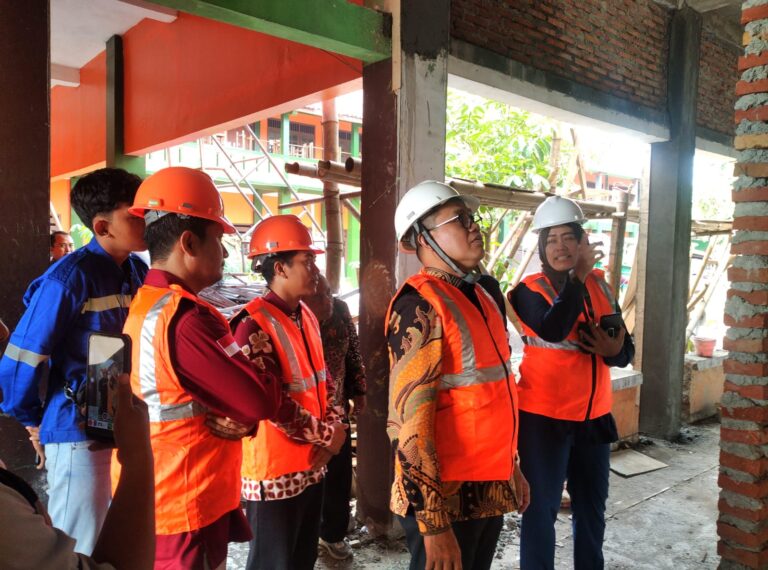 Revitalisasi Harapan Baru Sekolah Makin Hidup