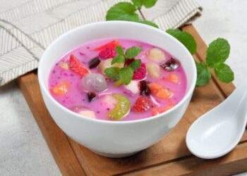 Segar Menggoda Es Buah Rumahan Praktis dan Mudah Dibuat