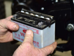 Tips Memilih dan Merawat Aki Motor Perhatikan 3 Hal Berikut