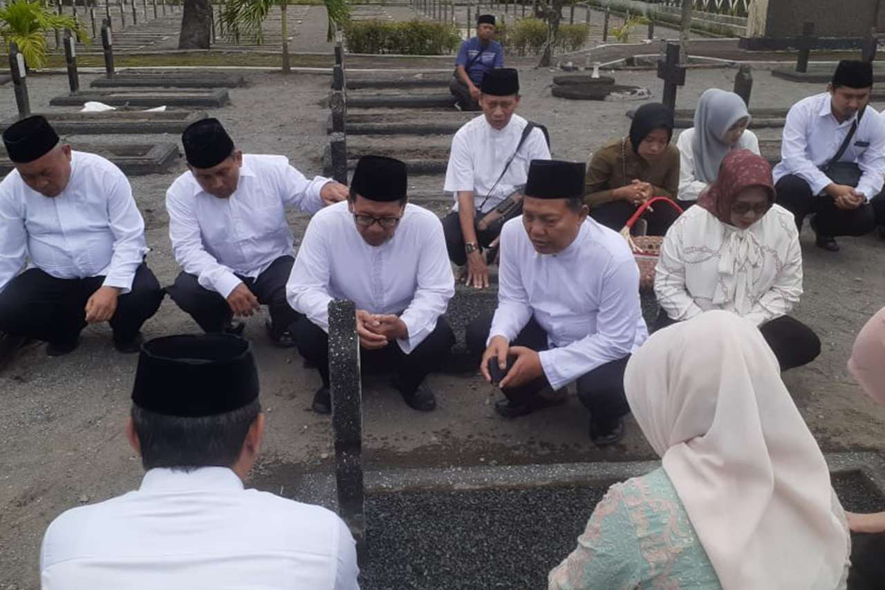 Wujud Penghormatan Pemkab Blora Ziarah ke Makam Bupati Blora Terdahulu di Semarang Hingga Surakarta 2