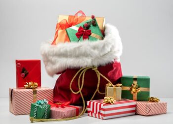 10 Ide Kado Natal yang Bermanfaat Cocok untuk Orang Terdekat