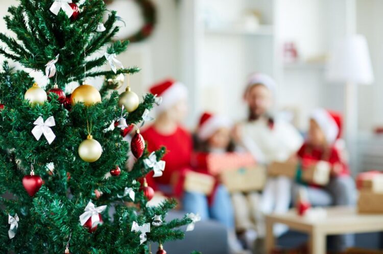 7 Kegiatan Seru yang Bisa Dilakukan Saat Hari Natal