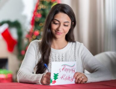 7 Ide Kartu Ucapan Natal dan Tahun Baru dari yang Simple Hingga Elegan