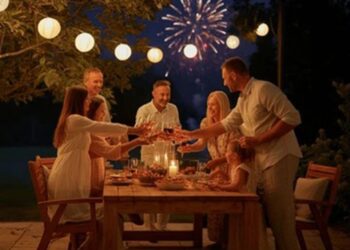 8 Tips Sederhana Kegiatan Malam Pergantian Tahun di Rumah yang Berkesan