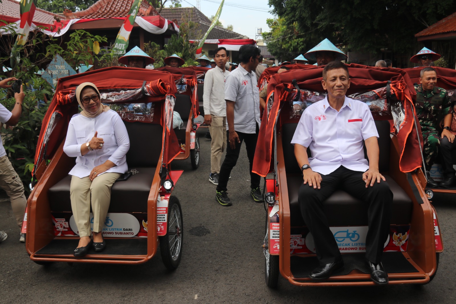 Bentor dan Becak Kayuh di Blora Diganti Becak Listrik