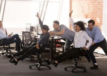 Tips Menciptakan Lingkungan Kerja yang Menyenangkan yang Sering Dilakukan Perusahaan-Perusahan Maju