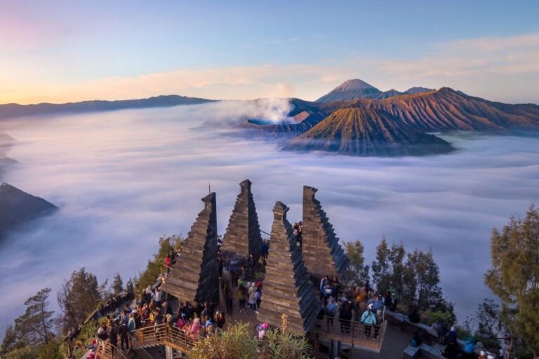 Dijamin Seru 5 Tempat Wisata di Jawa Timur untuk Liburan Akhir Tahun yang Seru dan Menegangkan