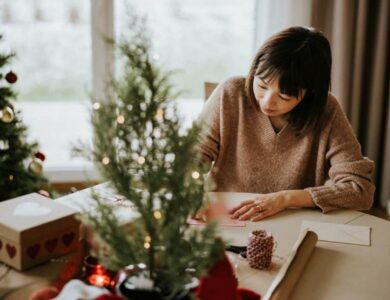 Tips DIY Bikin Kartu Ucapan Natal dan Tahun Baru yang Estetis